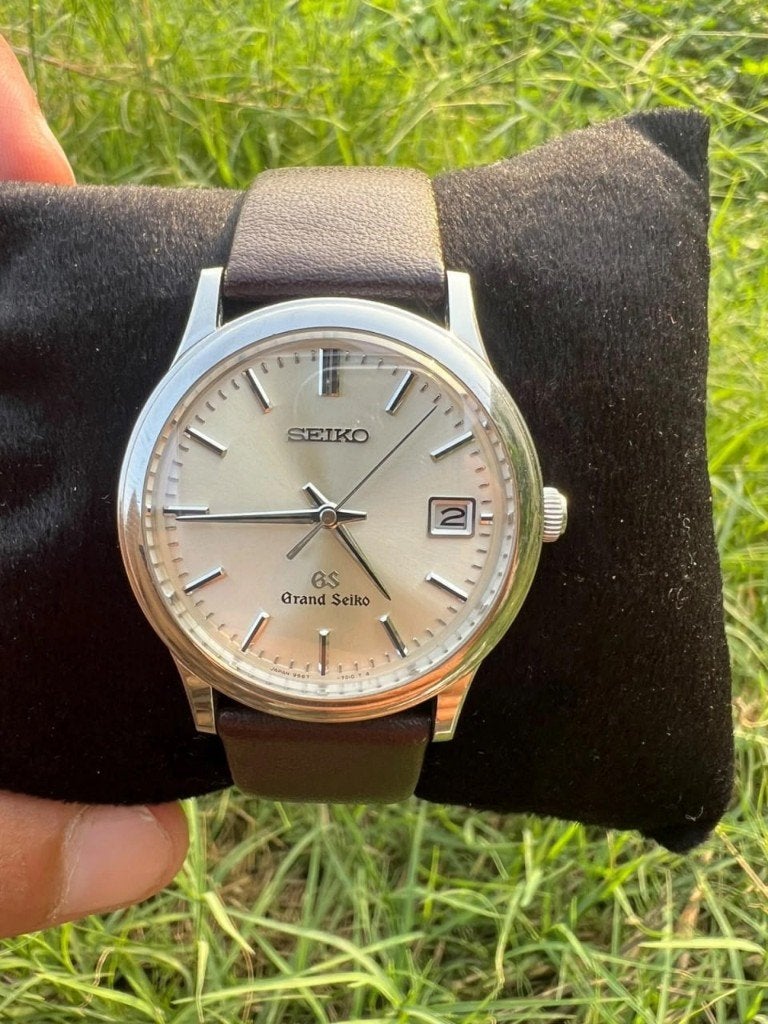 Montre vintage Grand Seiko 9587-7010, Bijoux, Sacs & Beauté, Montre-bracelet, Seiko, Enlèvement ou Envoi, Cuir