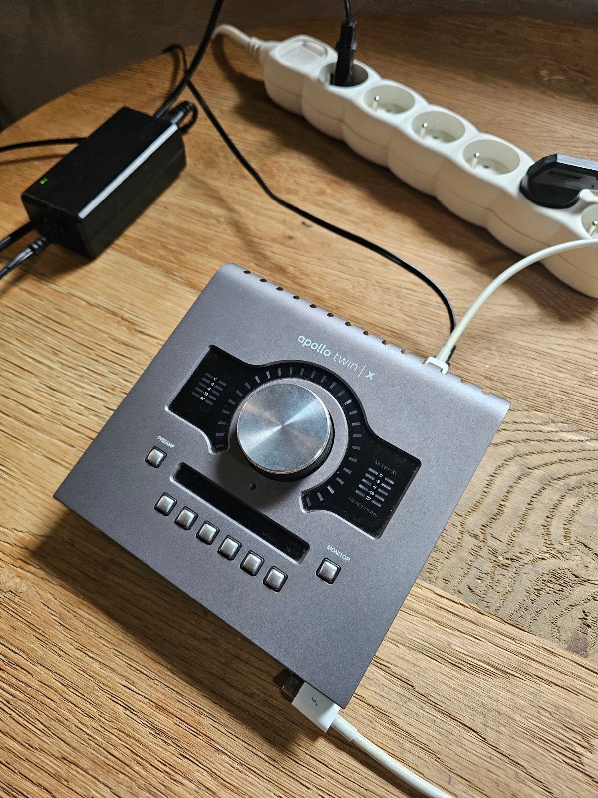 Apollo Twin X Universal audio met case, Audio, Tv en Foto, Professionele apparaten, Ophalen of Verzenden, Audio