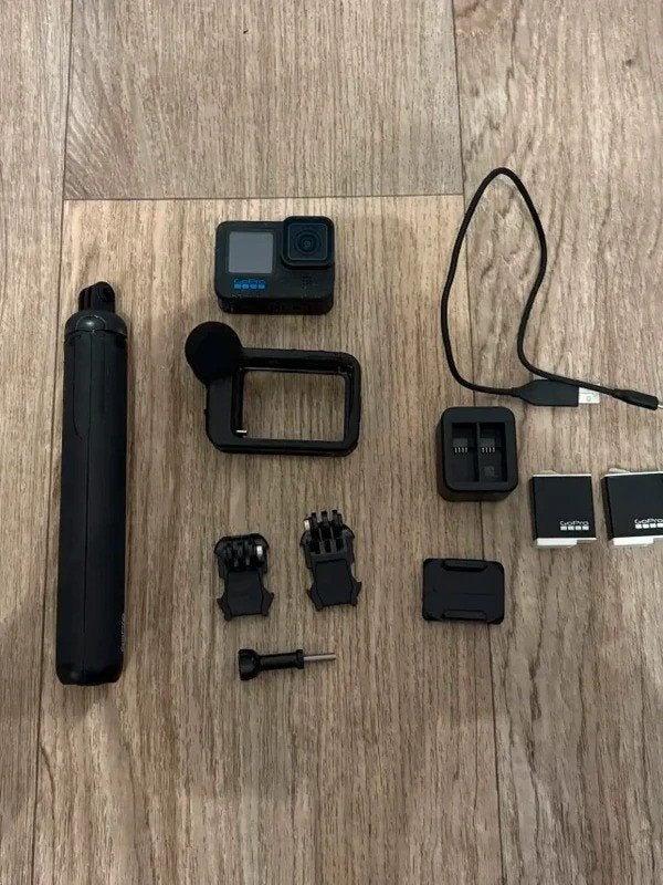 GoPro Hero 12 + accessories, Ophalen of Verzenden, Zo goed als nieuw, GoPro