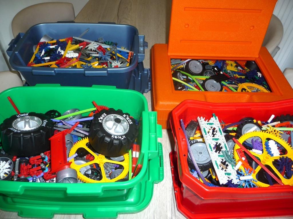 K’NEX 3 dozen + 1 koffer vol, Ophalen of Verzenden, Zo goed als nieuw, K'nex