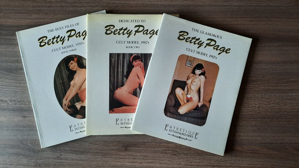 Bettie Page verzameling, Verzamelen, Ophalen