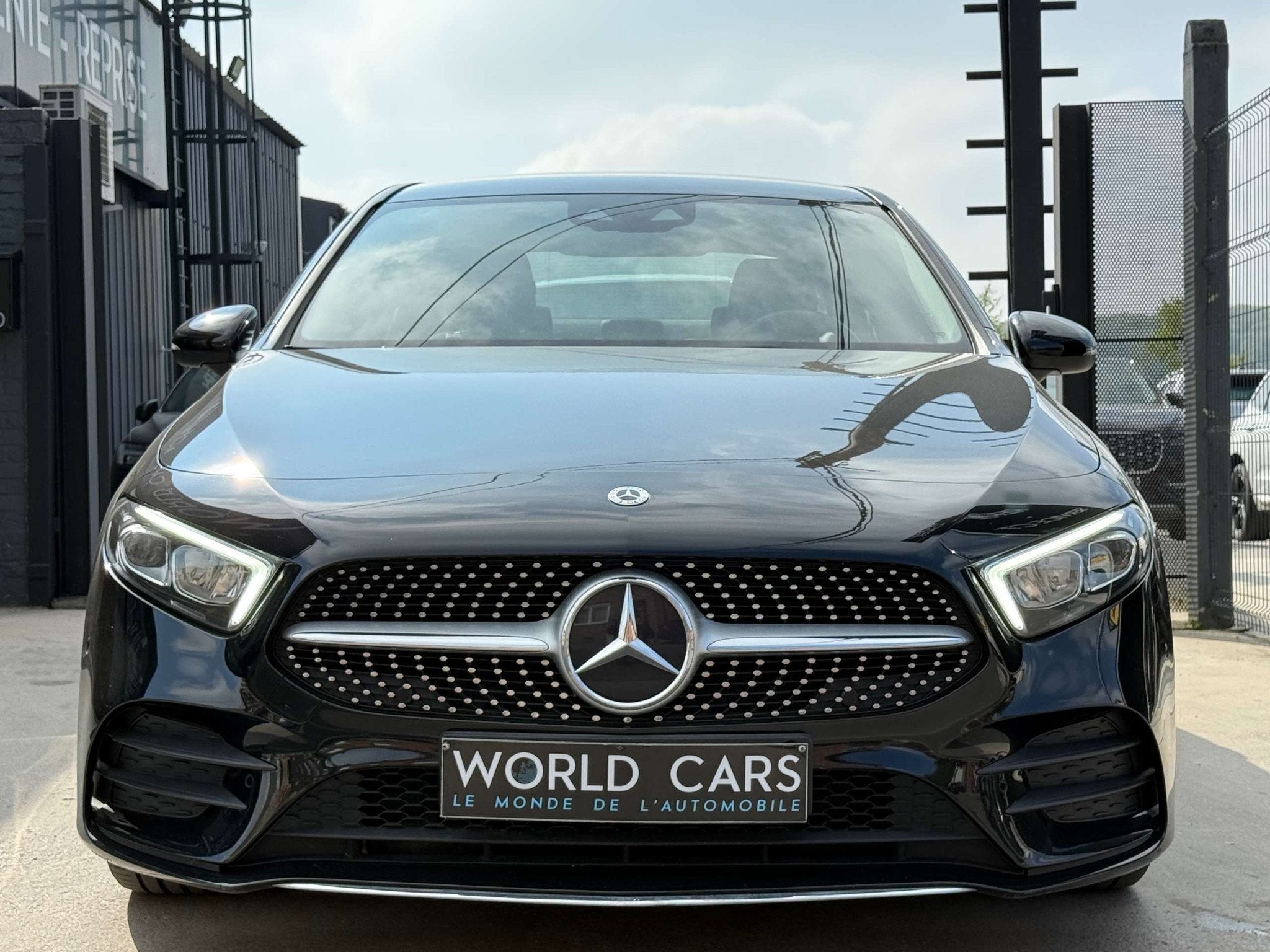 Mercedes-Benz A-Klasse 200 d PACK AMG - COCKPIT - LINE ASS., Gebruikt, 4 cilinders, Zwart, Leder
