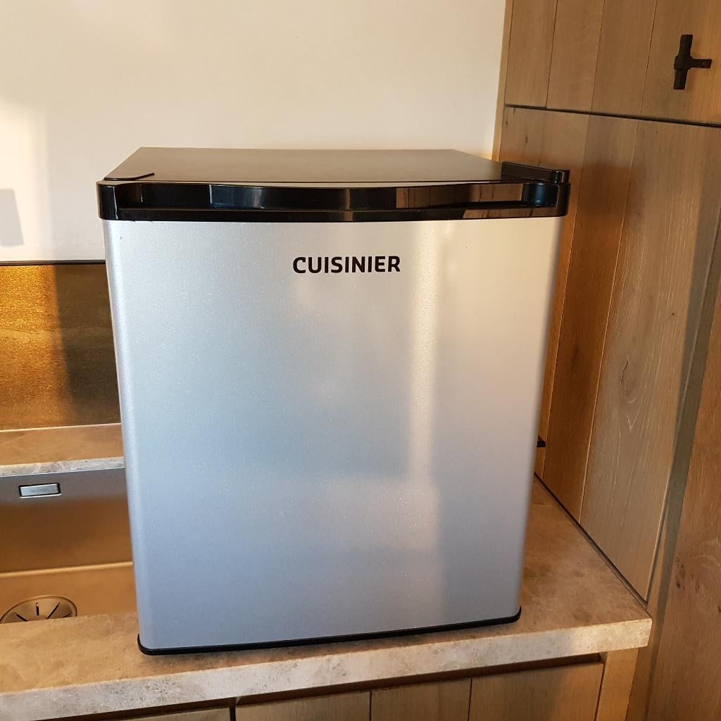 minibar koelkast cuisinier, Ophalen, Zonder vriesvak, Energieklasse A of zuiniger, Minder dan 45 cm
