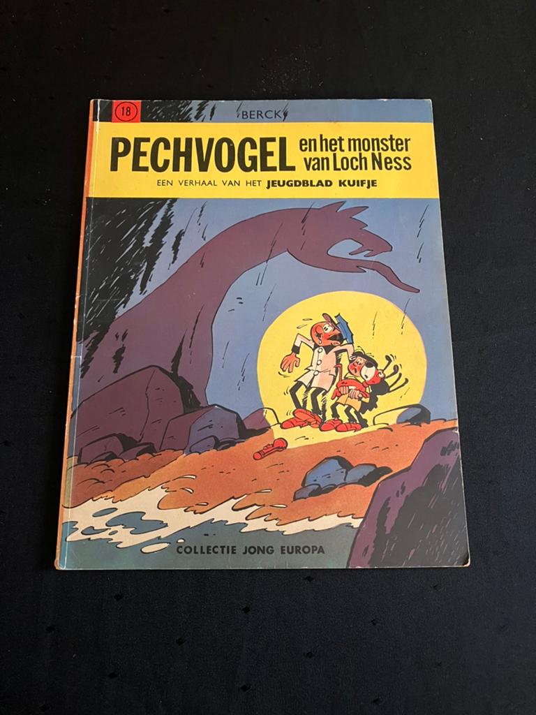 Pechvogel en het monster van Loch Ness - 1e druk 1963., Boeken, Stripverhalen, Eén stripboek, Ophalen of Verzenden, Zo goed als nieuw