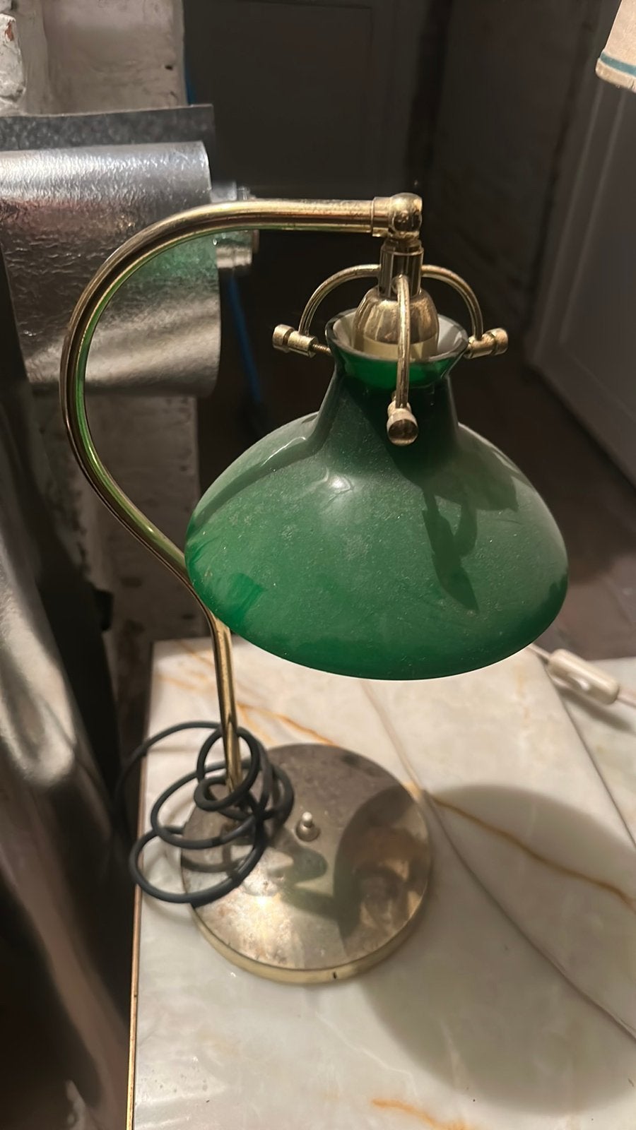 Lampe de bureau vintage style banquier/notaire en laiton, Doré, Vintage, Enlèvement ou Envoi, Lampe de bureau