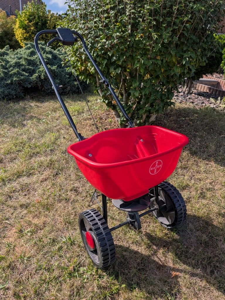 Épandeur rotatif sur roues BAYER 15 Kg, Enlèvement, Comme neuf, Autres types, BAYER