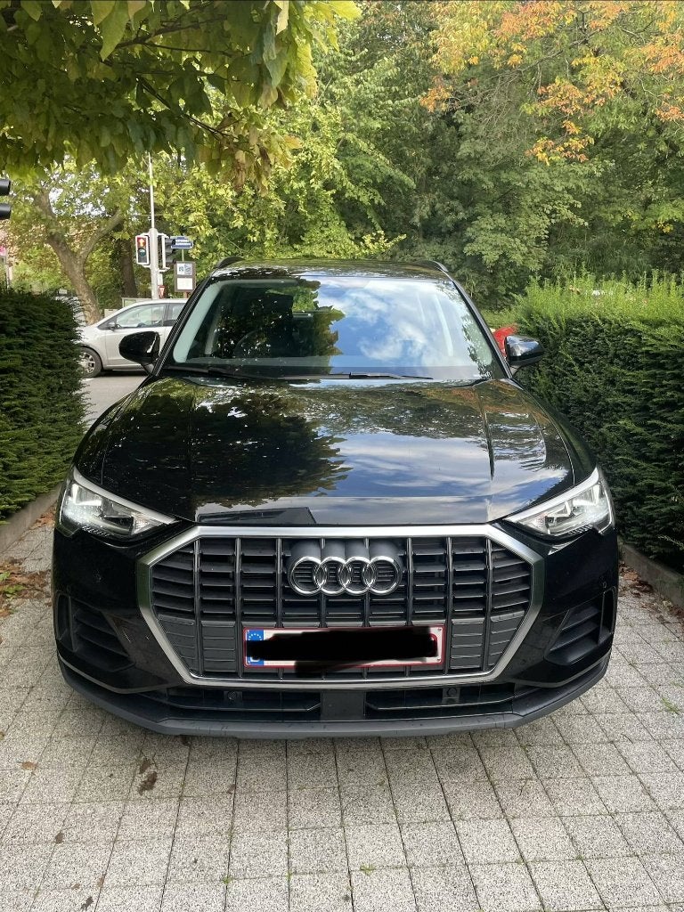 Audi Q3 45TFSI e plug in hybrid, Auto's, Dealer onderhouden, Zwart, Zwart, 5 deurs