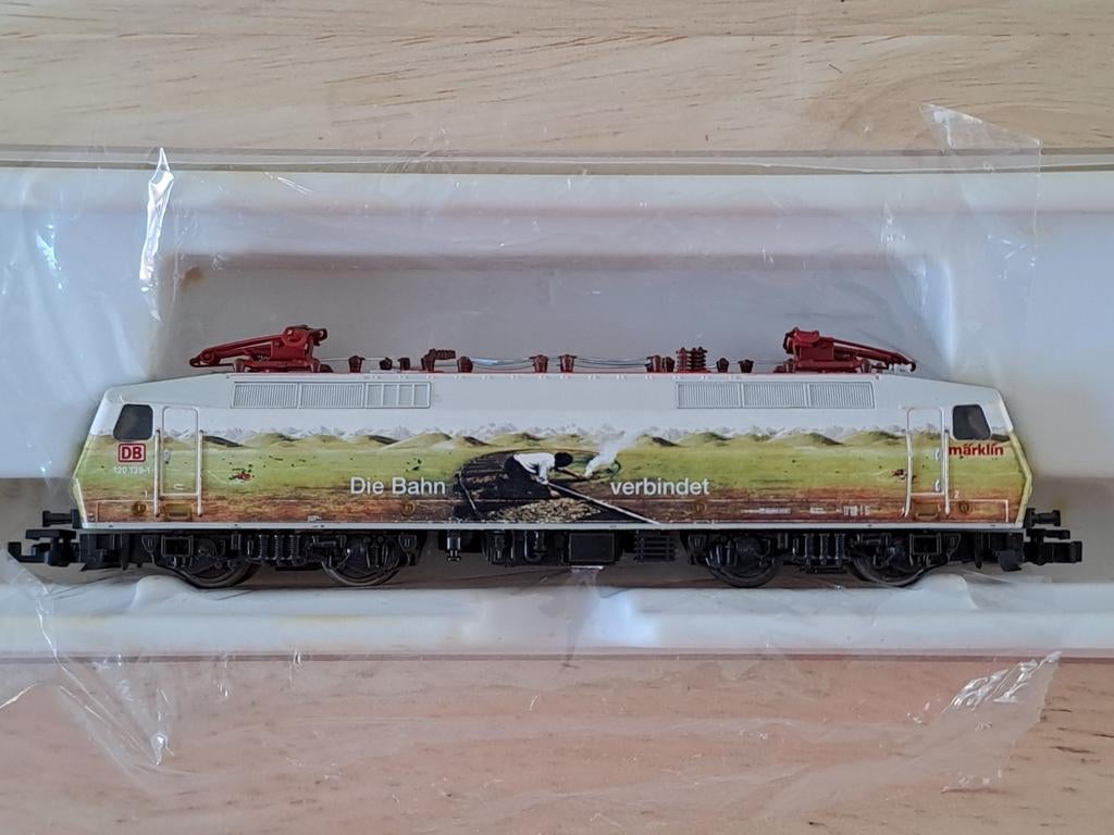 Minitrix 12648 DB elektroloc die bahn verbindet, Hobby en Vrije tijd, Ophalen of Verzenden, Locomotief, Analoog