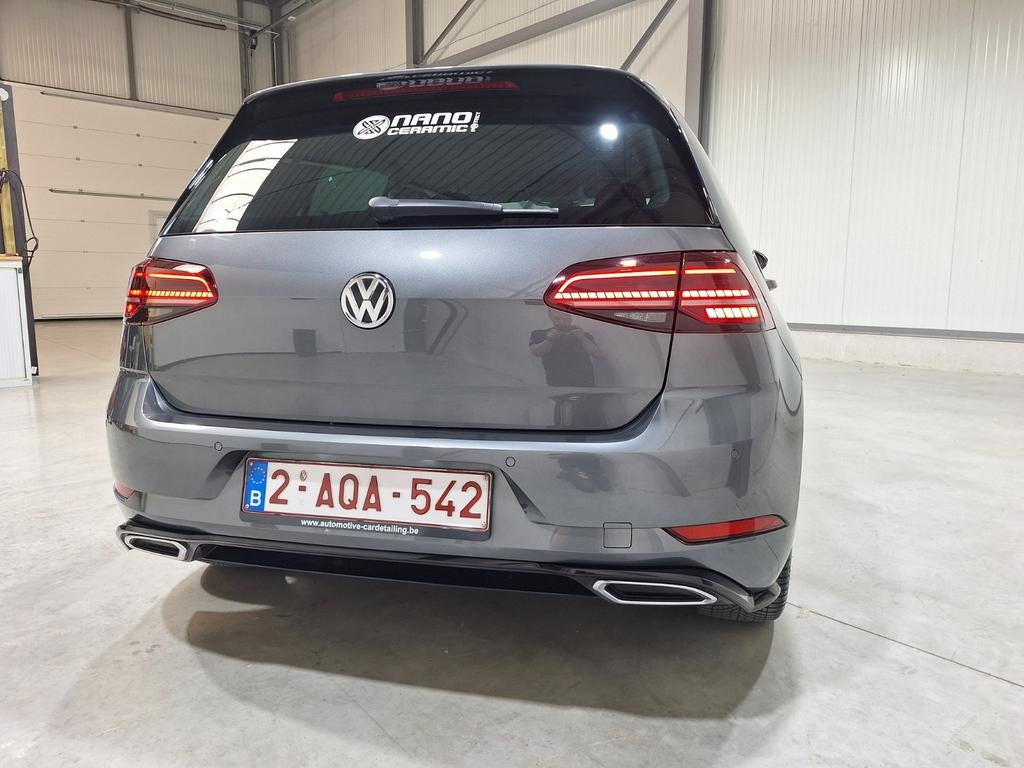 Vw golf 7.5 volledig R-line pakket, 1489 cc, 4 cilinders, 5 deurs, Voorwielaandrijving