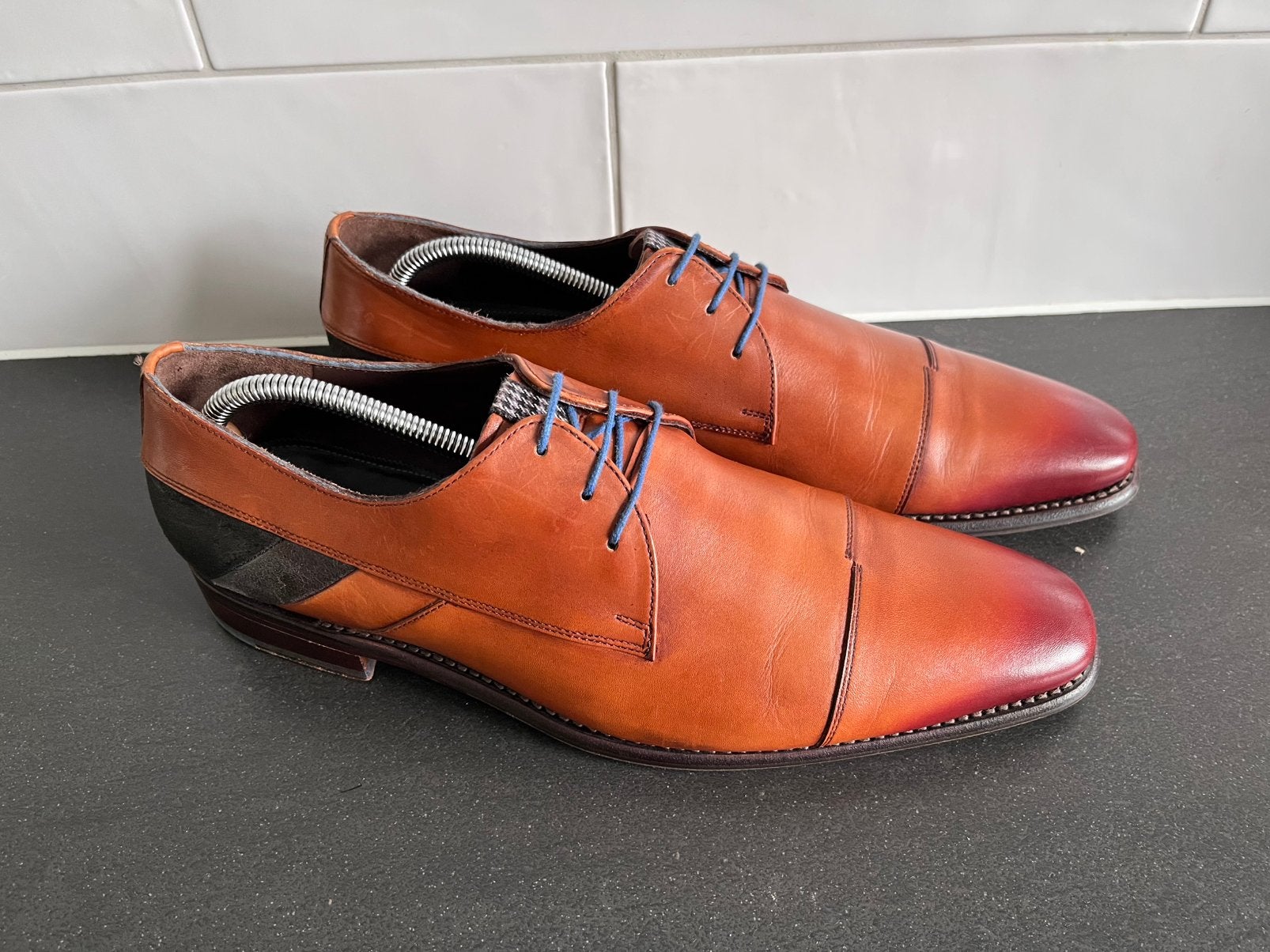 Floris van Bommel herenschoenen maat 11 / 46 G, Vêtements | Hommes, Chaussures, Enlèvement ou Envoi, Chaussures à lacets, Comme neuf