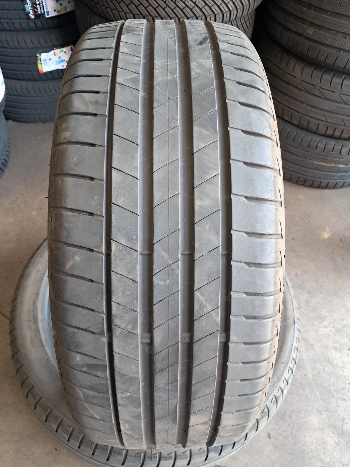 2454519 245/45/19 245/45r19 été Bridgestone, Enlèvement