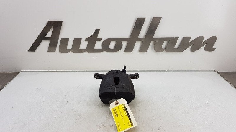ETRIER DE FREIN AVANT GAUCHE Toyota Auris (E18), Utilisé, Toyota