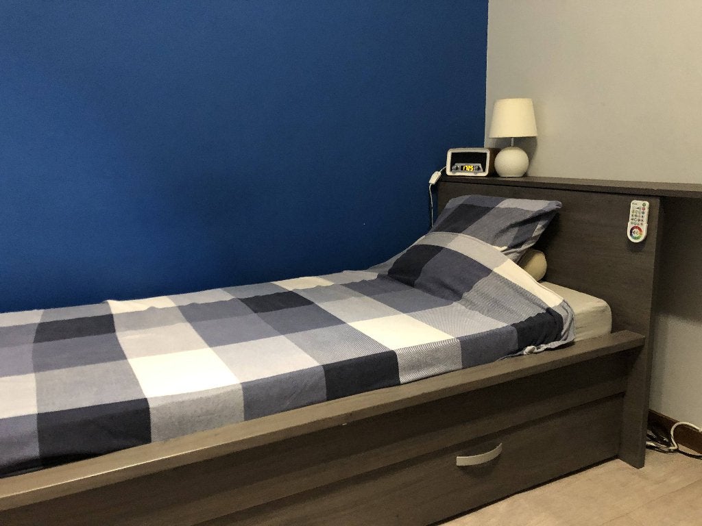 Eenpersoonsbed met uitschuifbed en 2 matrassen (90x200), Ophalen, Gebruikt, 90 cm, Eenpersoons