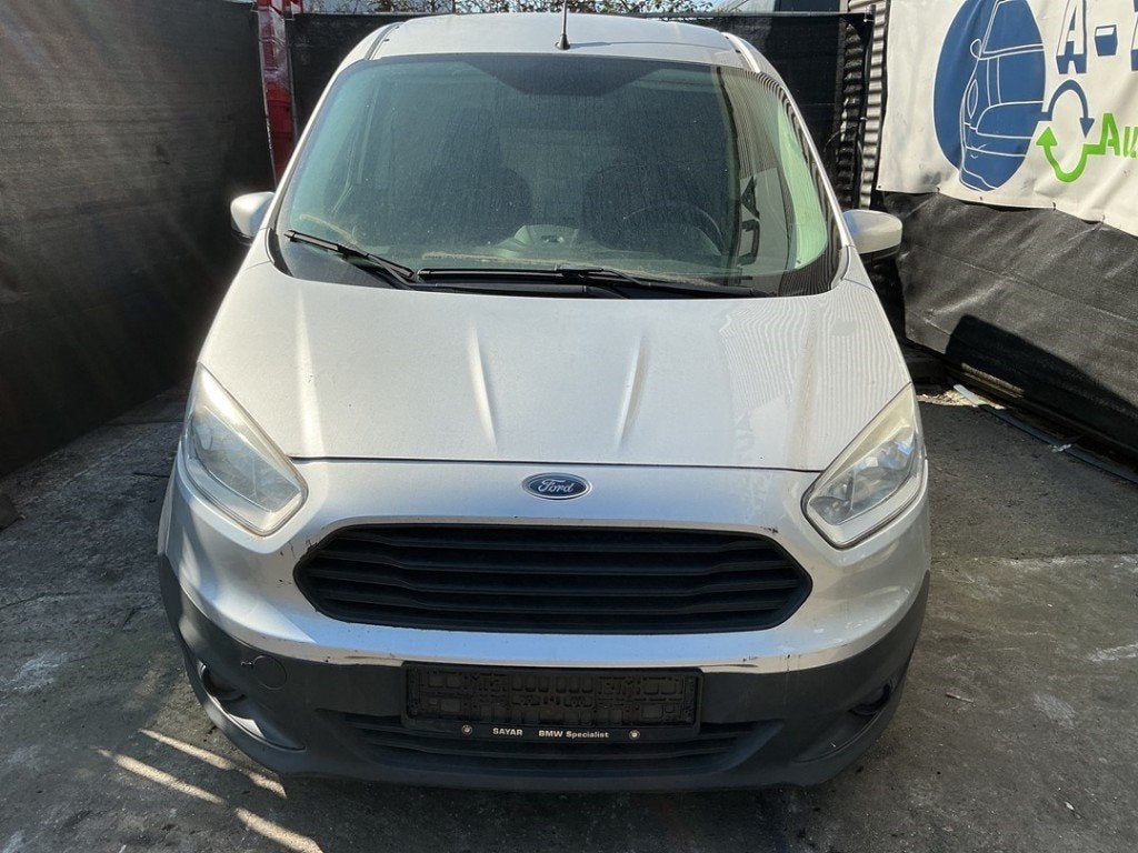 KOELERSET Ford Transit Courier (01-2014/12-2023), Gebruikt, Henry-Ford-Straße  1
50735  Köln, DE, Ford-Werke GmbH, Kunden@ford.com