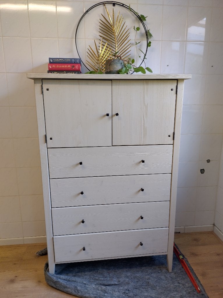 Klast, Huis en Inrichting, Ophalen