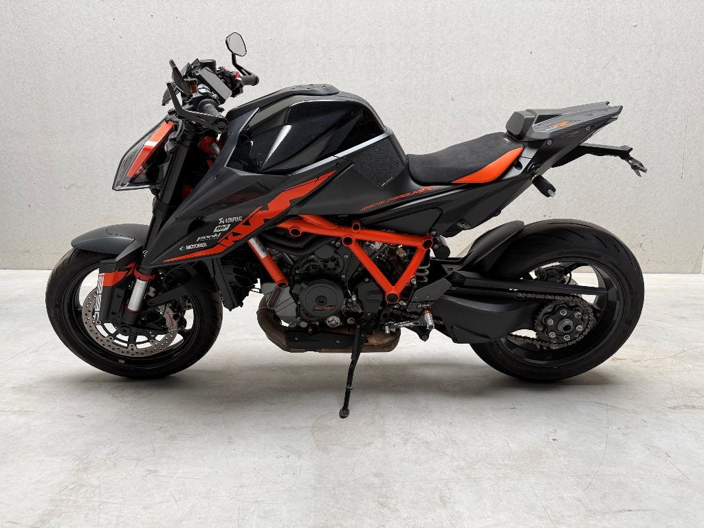 KTM, 2 cilinders, Motorrijbewijs A, Handvatverwarming, 1301 cc