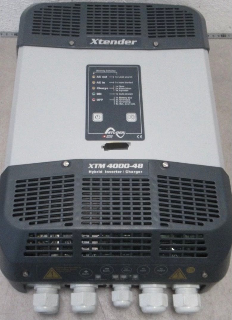 XTM 4000-48 – Professionele Hybride Omvormers / Laders, Doe-het-zelf en Bouw, Ophalen, Zo goed als nieuw