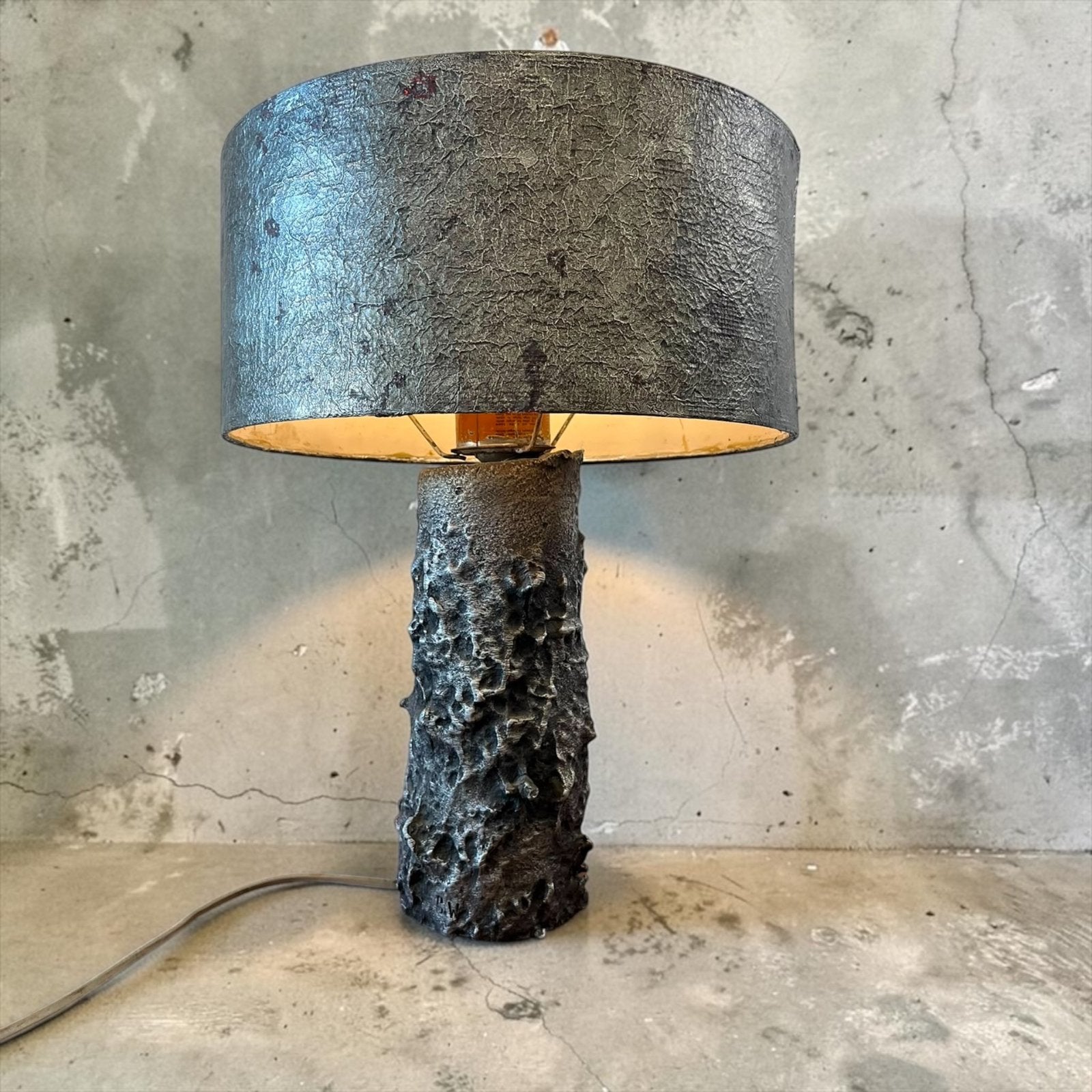 Lampe de table/lampadaire en métal vintage brutaliste, Enlèvement