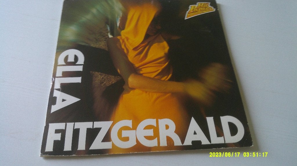 Ella Fitzgerald – Ella Fitzgerald (LP), CD & DVD, Vinyles | Jazz & Blues, Utilisé, LP, Pochette gatefold, Avec livret, Enlèvement ou Envoi