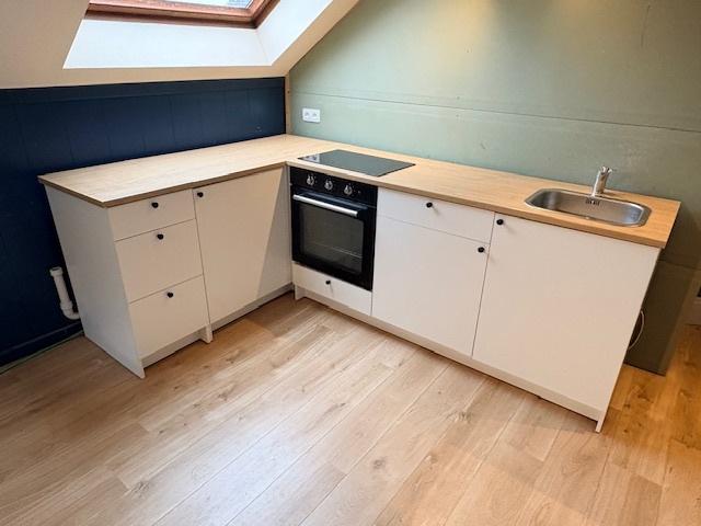 Keuken Ikea inclu toestellen beperkt gebruikt bij verbouwing, Huis en Inrichting, Ophalen, Wit, Hoekkeuken, Zo goed als nieuw