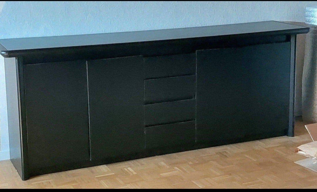 Commode, Enlèvement