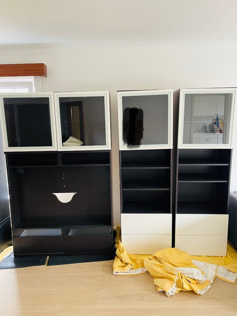 Cabinet against the wall (white & black), Ophalen, Zo goed als nieuw, 200 cm of meer, Overige houtsoorten