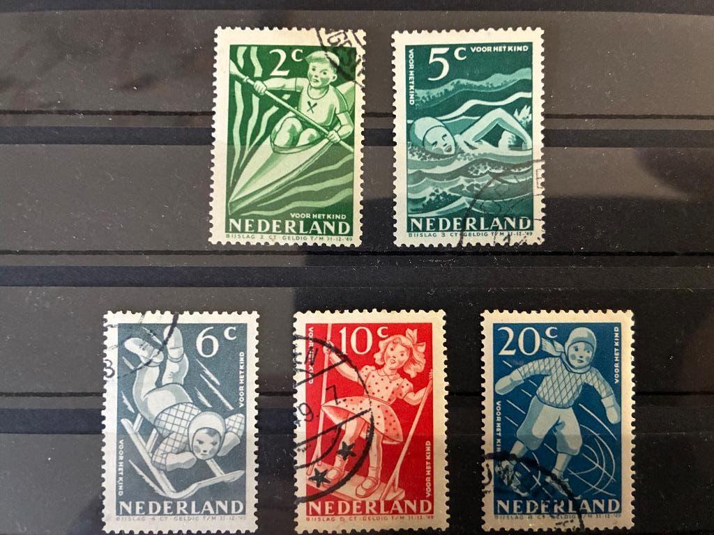 NEDERLAND NVPH 506/10 GESTEMPELD CW 4€, Timbres & Monnaies, Timbres | Pays-Bas, Envoi, Après 1940, Affranchi