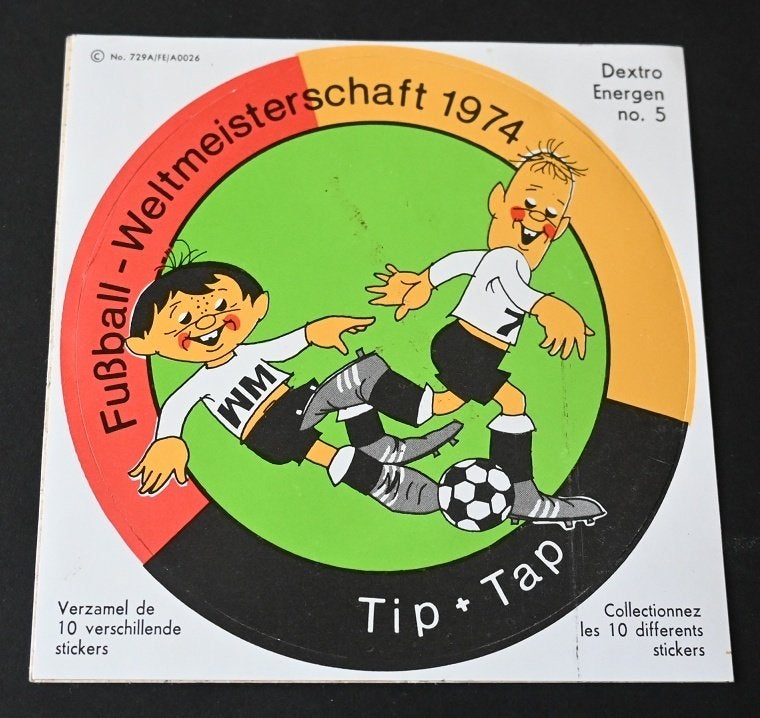 Sticker München 74 Tip + TAP WM 74 Dextro Energen no.5, Verzenden, Gebruikt, Poster, Plaatje of Sticker