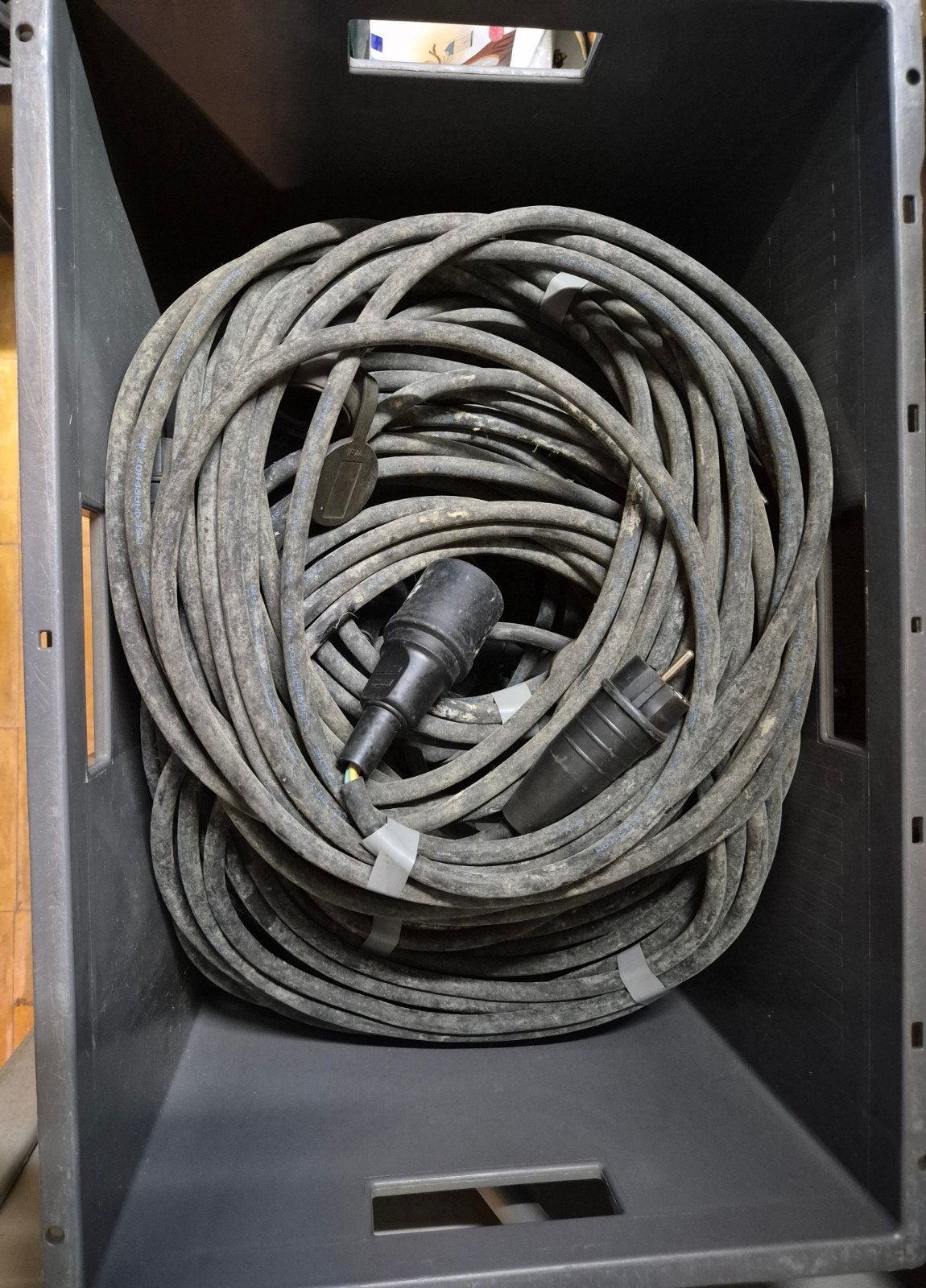 Verlengkabels met H07 RN-F 3G2.5mm kabels, Muziek en Instrumenten, Kabels en Stekkers, Ophalen, Zo goed als nieuw, Apparatuur