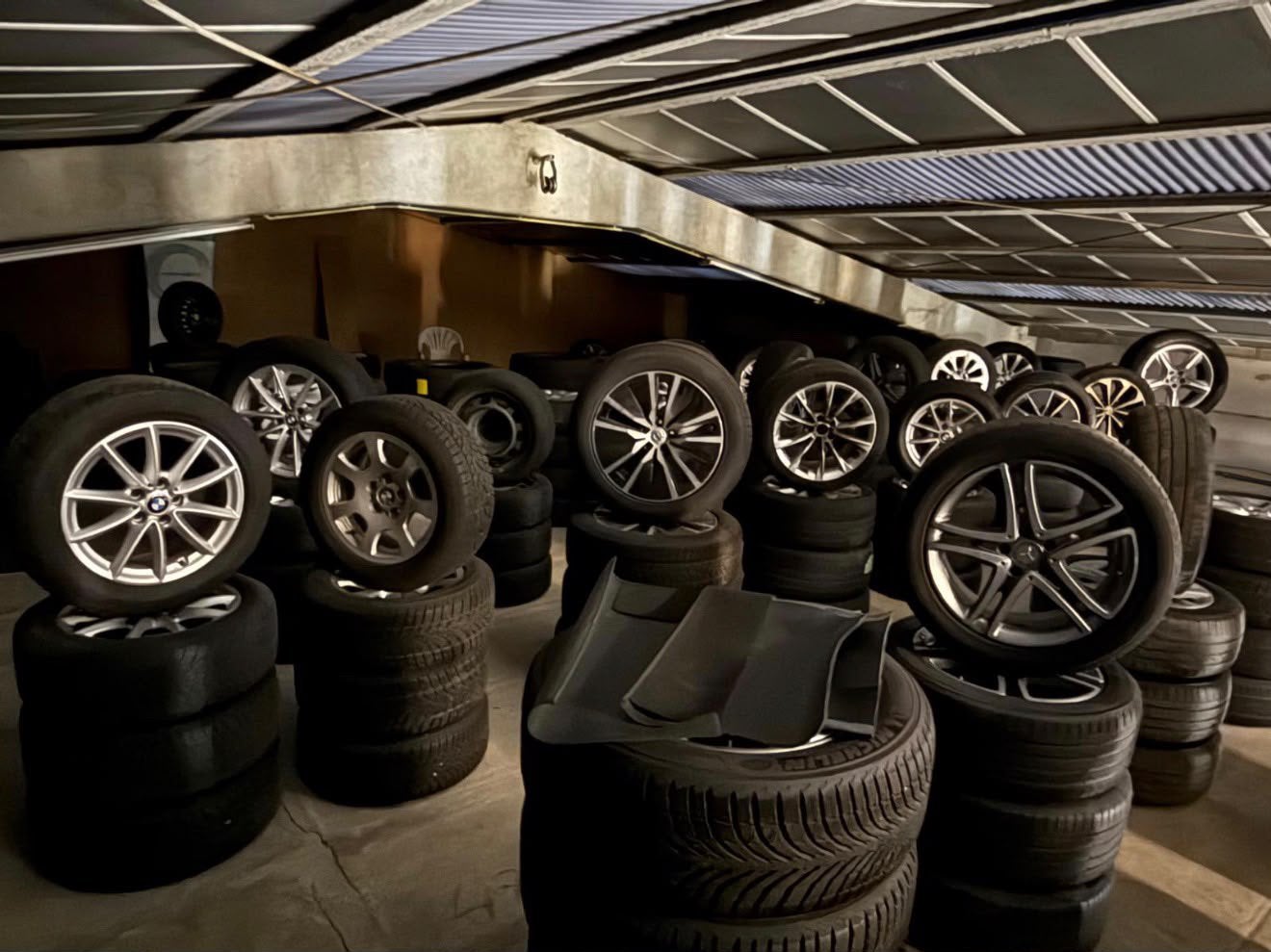 65 Set Velgen met Banden, Auto-onderdelen, Ophalen of Verzenden, Band(en)