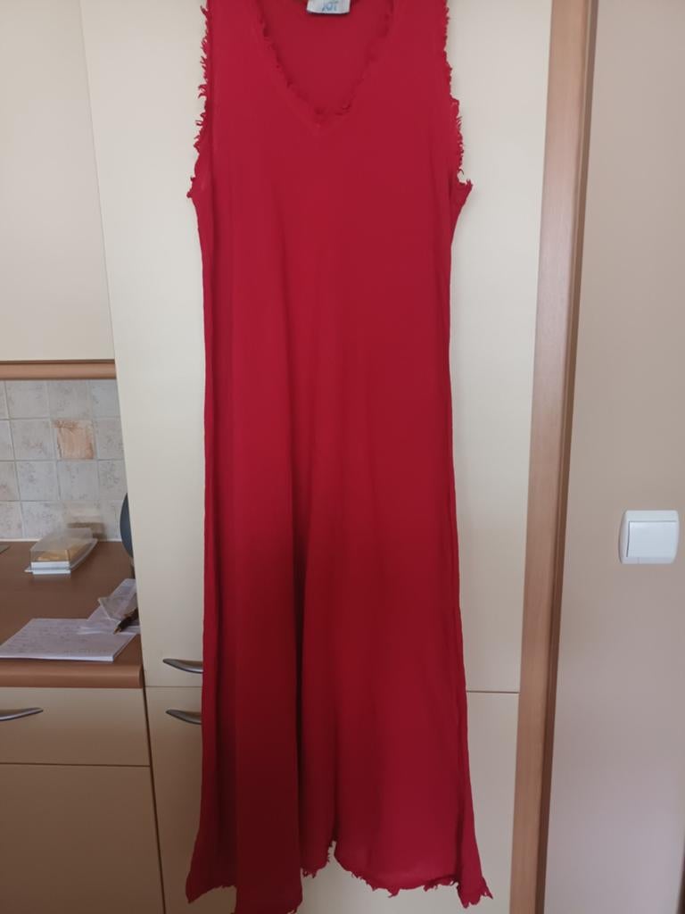 Heel modieus enkellang kleed  e, Kleding | Dames, Ophalen of Verzenden, Maat 42/44 (L), Rood