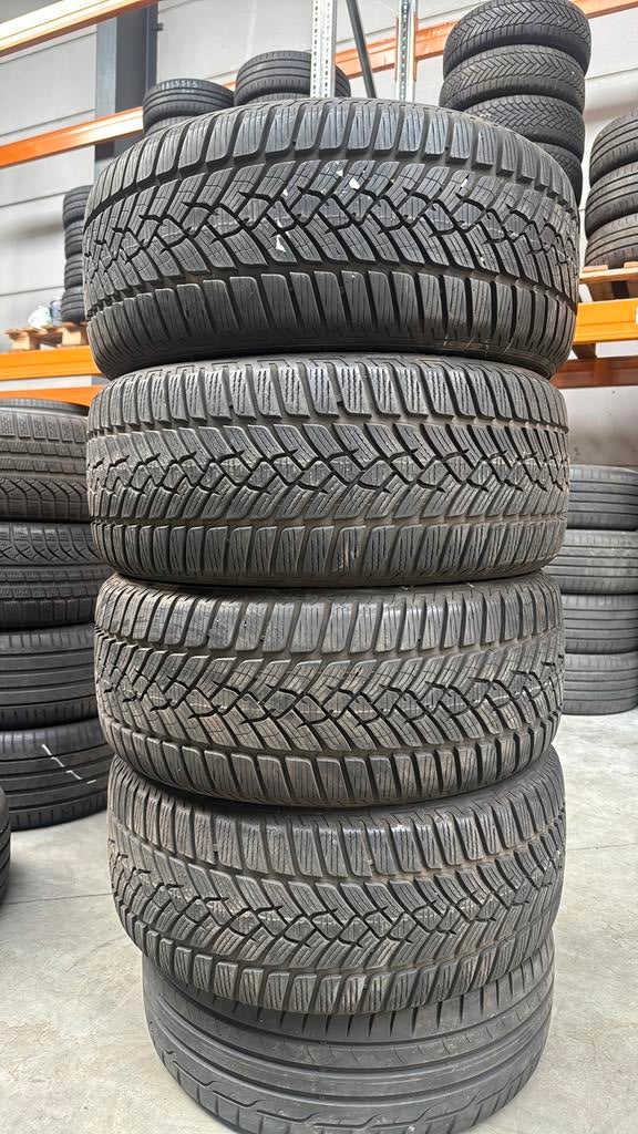 2454518 245/45/18 245/45R18 winter merk FULDA, Ophalen