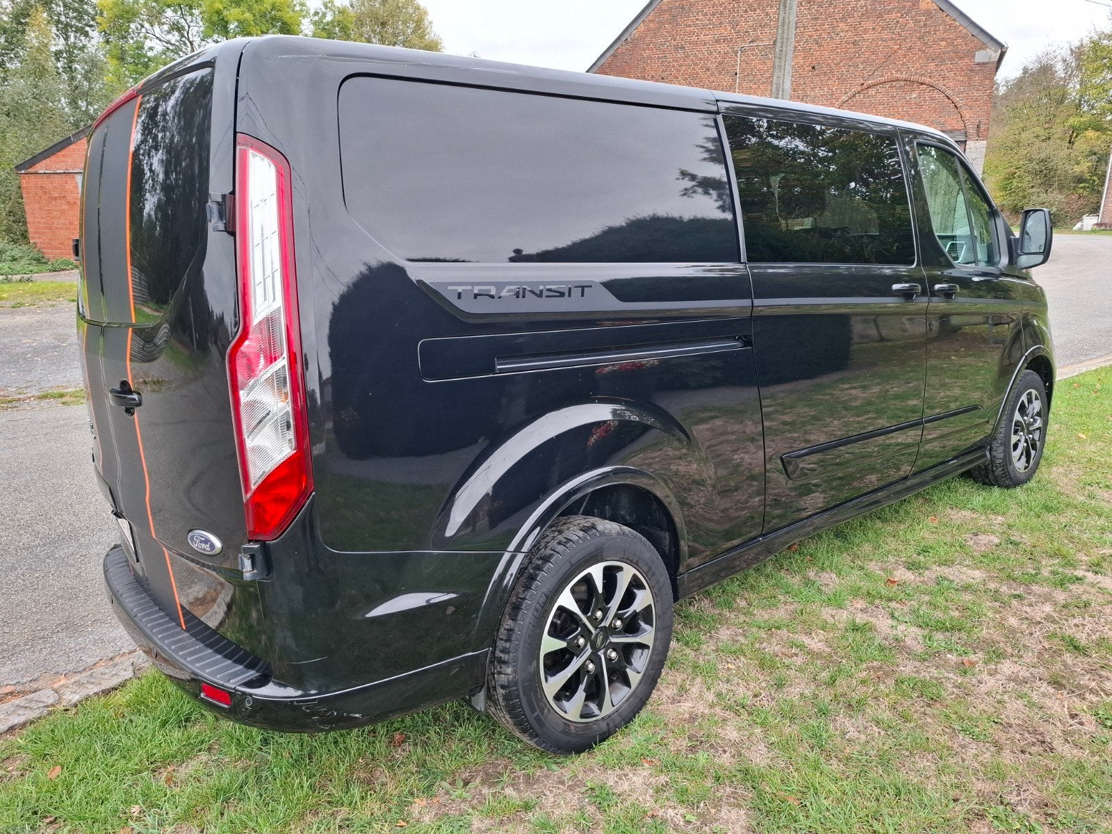ford transit custom 5 places tva déductible, Autos, Cuir, 6 portes, Euro 6, Boîte manuelle