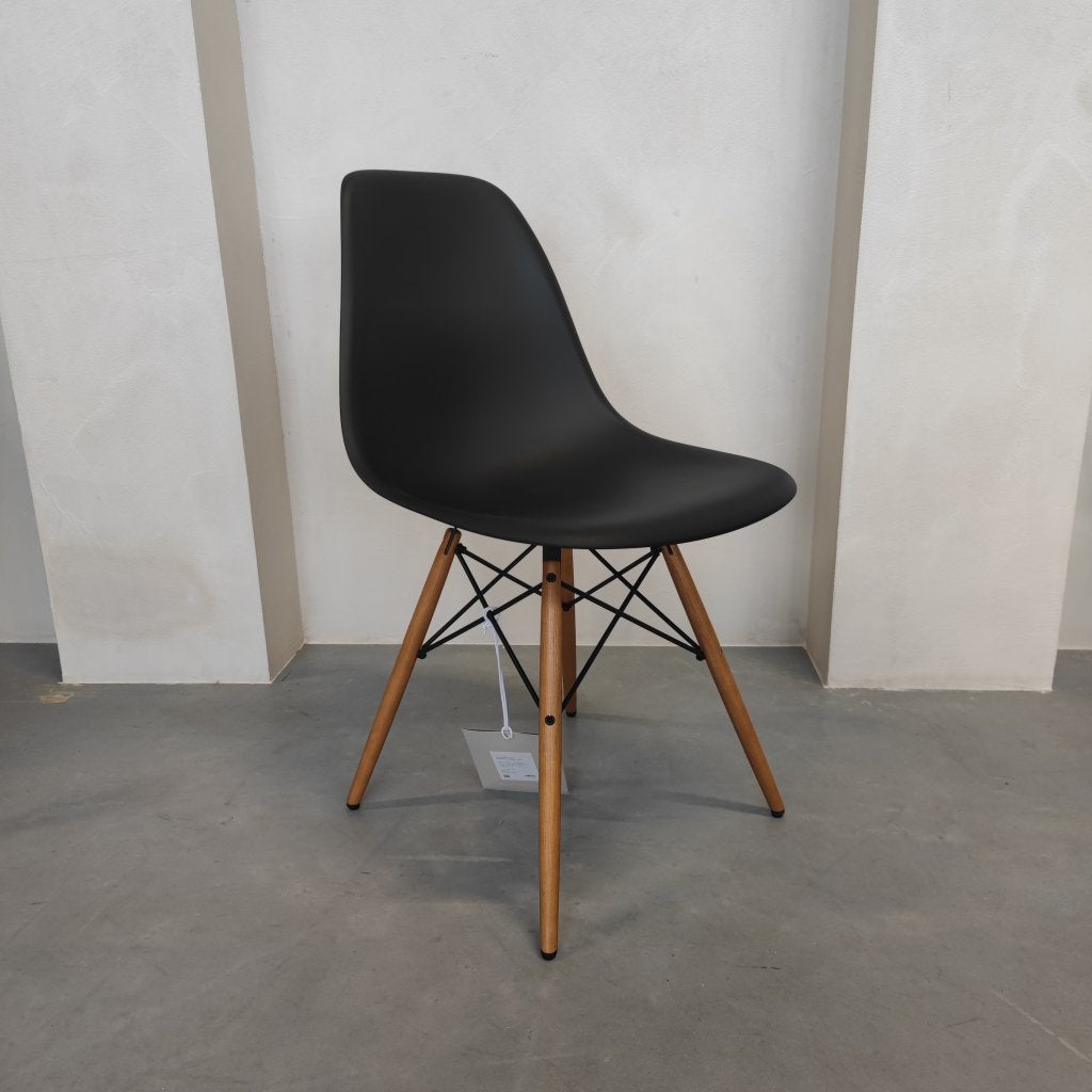 Vitra DSW - Esdoorn (Diepzwart), Enlèvement ou Envoi