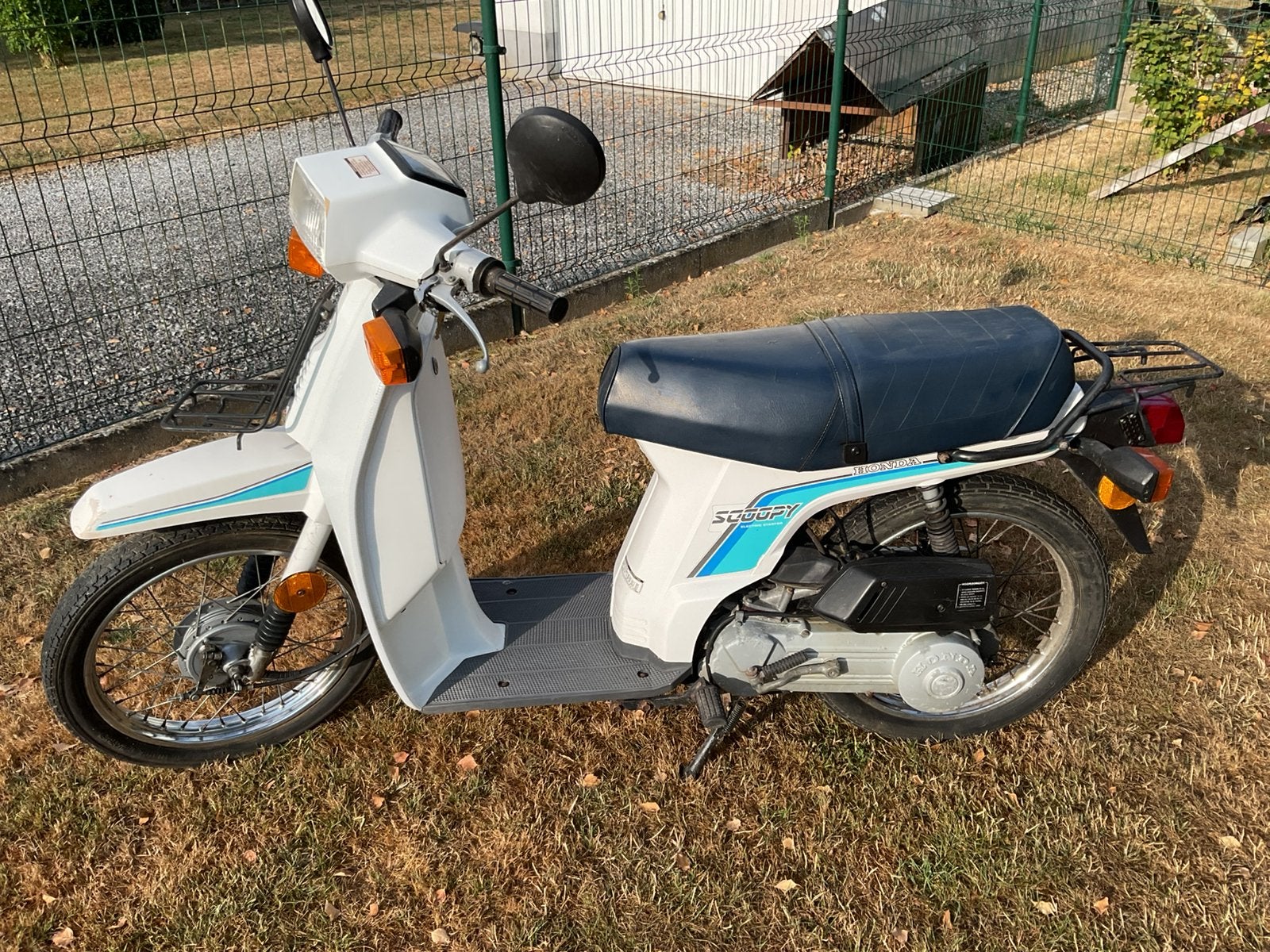 Honda scoopy 50, Fietsen en Brommers, Ophalen