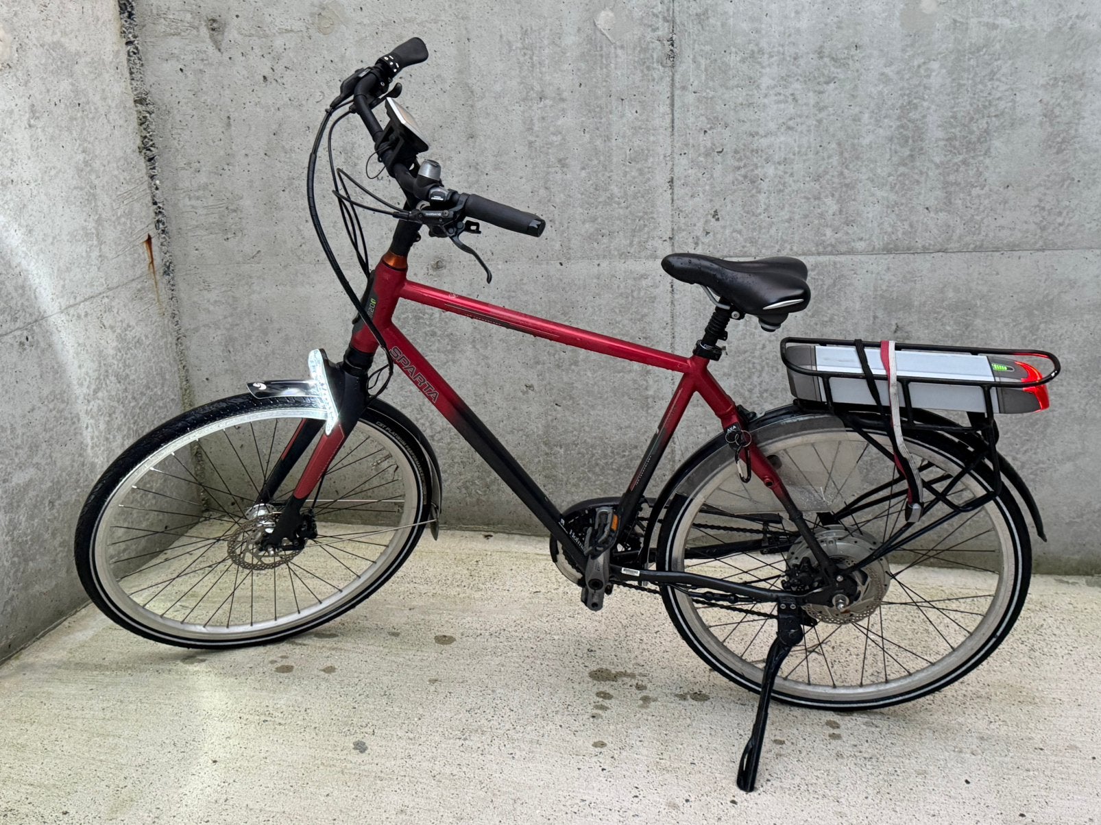 Elektrische Sparta fiets, Ophalen, Gebruikt, Sparta