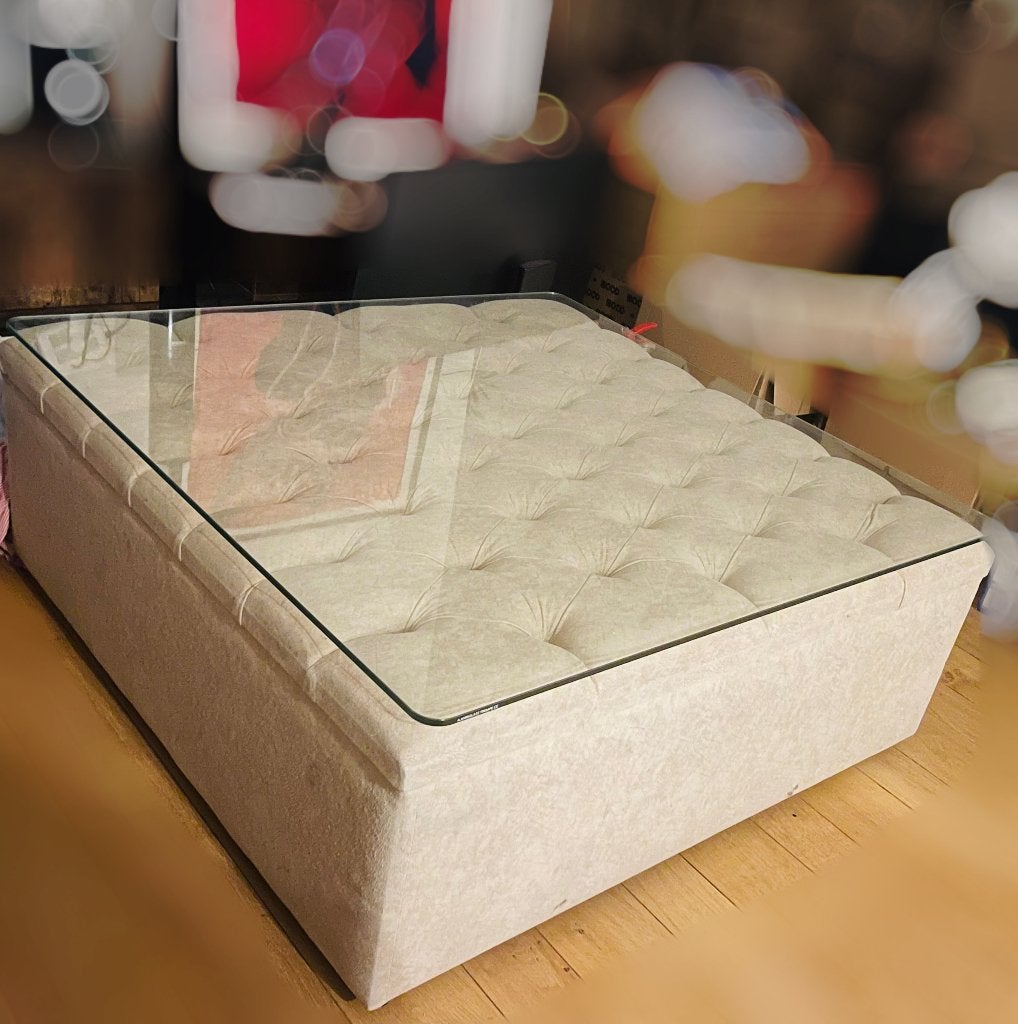 Grand table basse - pouf - plateau en verre - 110x110 cm, Enlèvement, Verre