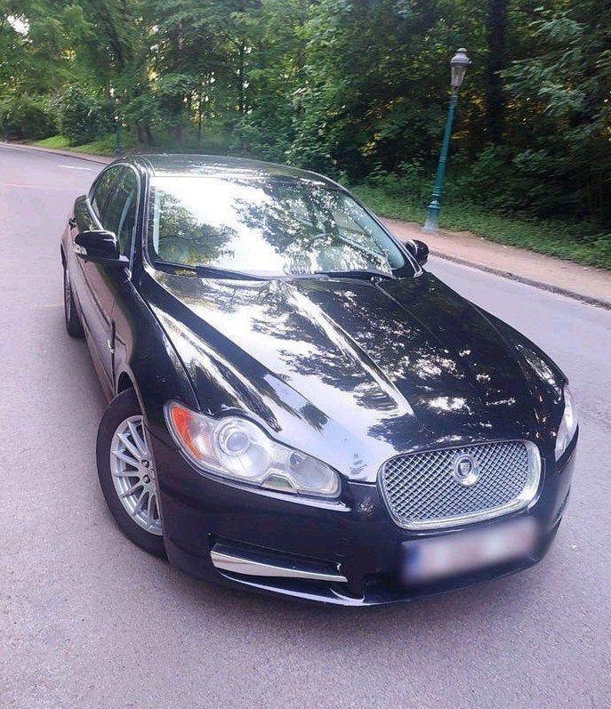 Jaguar XF 2.7 V6 Diesel, pneus neufs, entretien, CT ok, Autos, Jaguar, Cuir, Achat, Entretenue par le concessionnaire, Noir