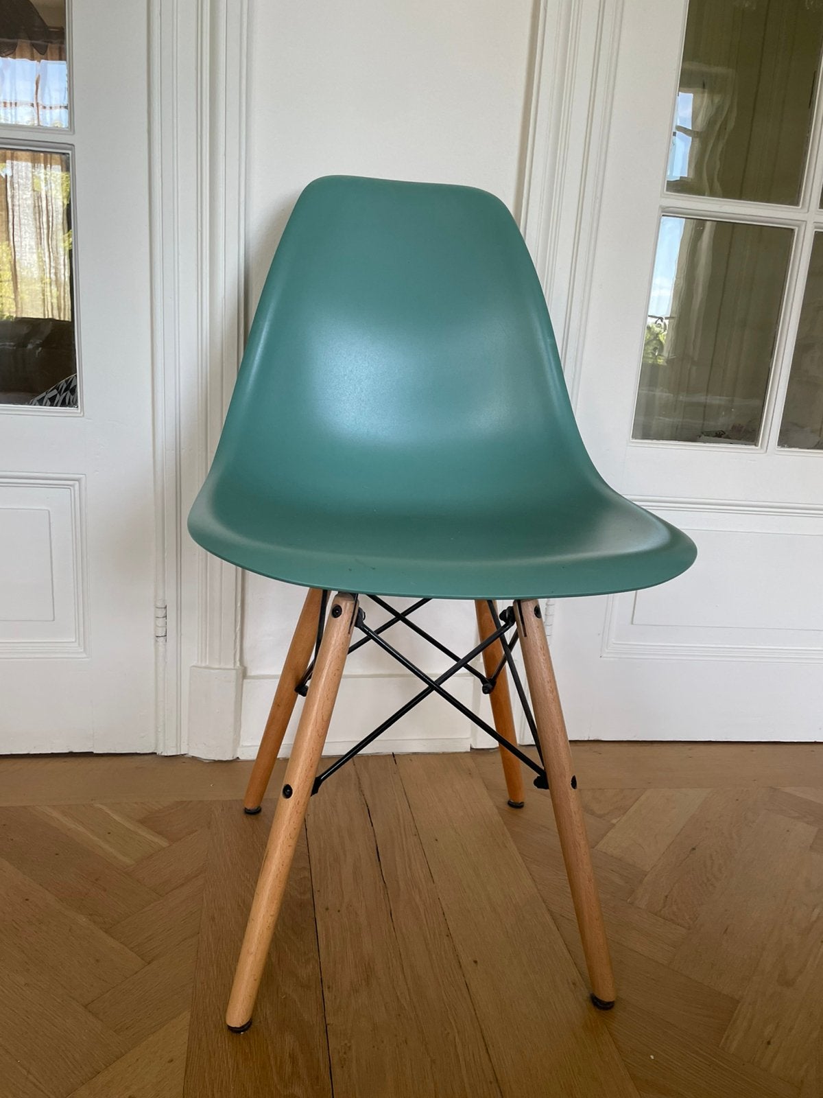 Chaise style Eames scandinave, Scandinave retro, Autres couleurs, Enlèvement, Utilisé