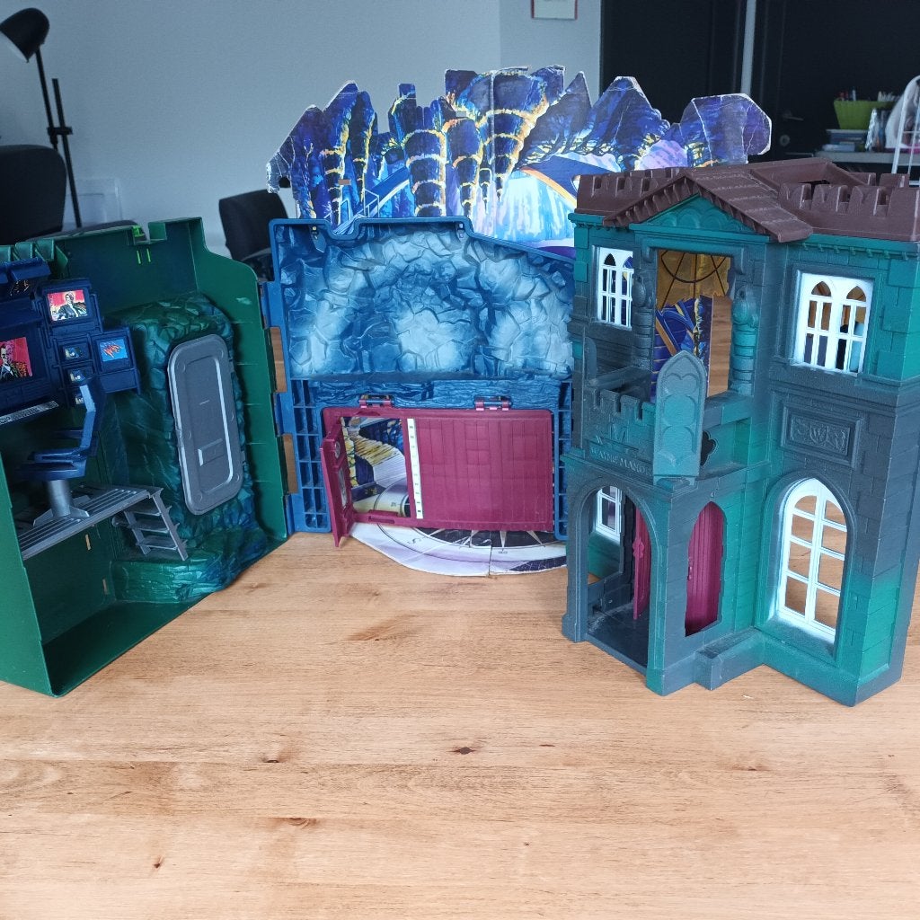 Batman Bat cave Wayne manor command center, Kinderen en Baby's, Speelgoed | Actiefiguren, Ophalen of Verzenden, Gebruikt