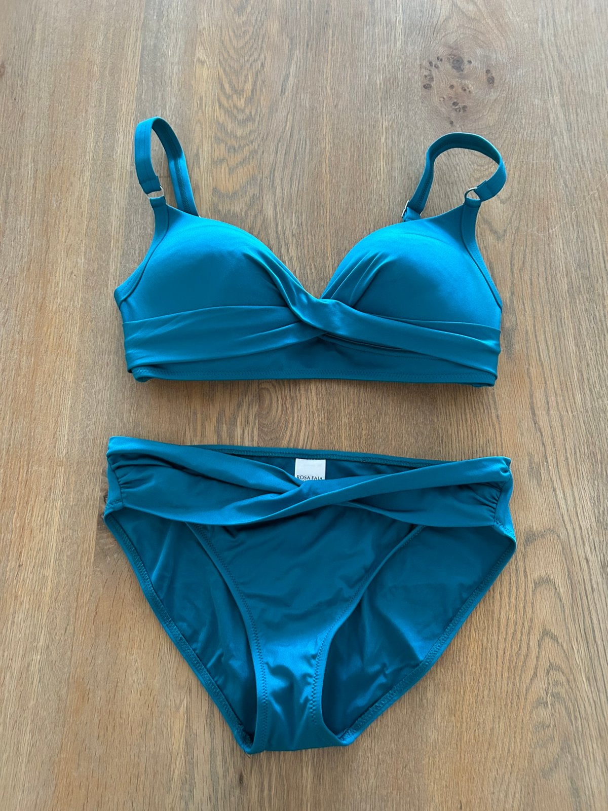 Turkoois bikini Rosa Faia by Anita maat 36 Cup E, Vêtements | Femmes, Vêtements de Bain & Maillots de Bain, Enlèvement ou Envoi