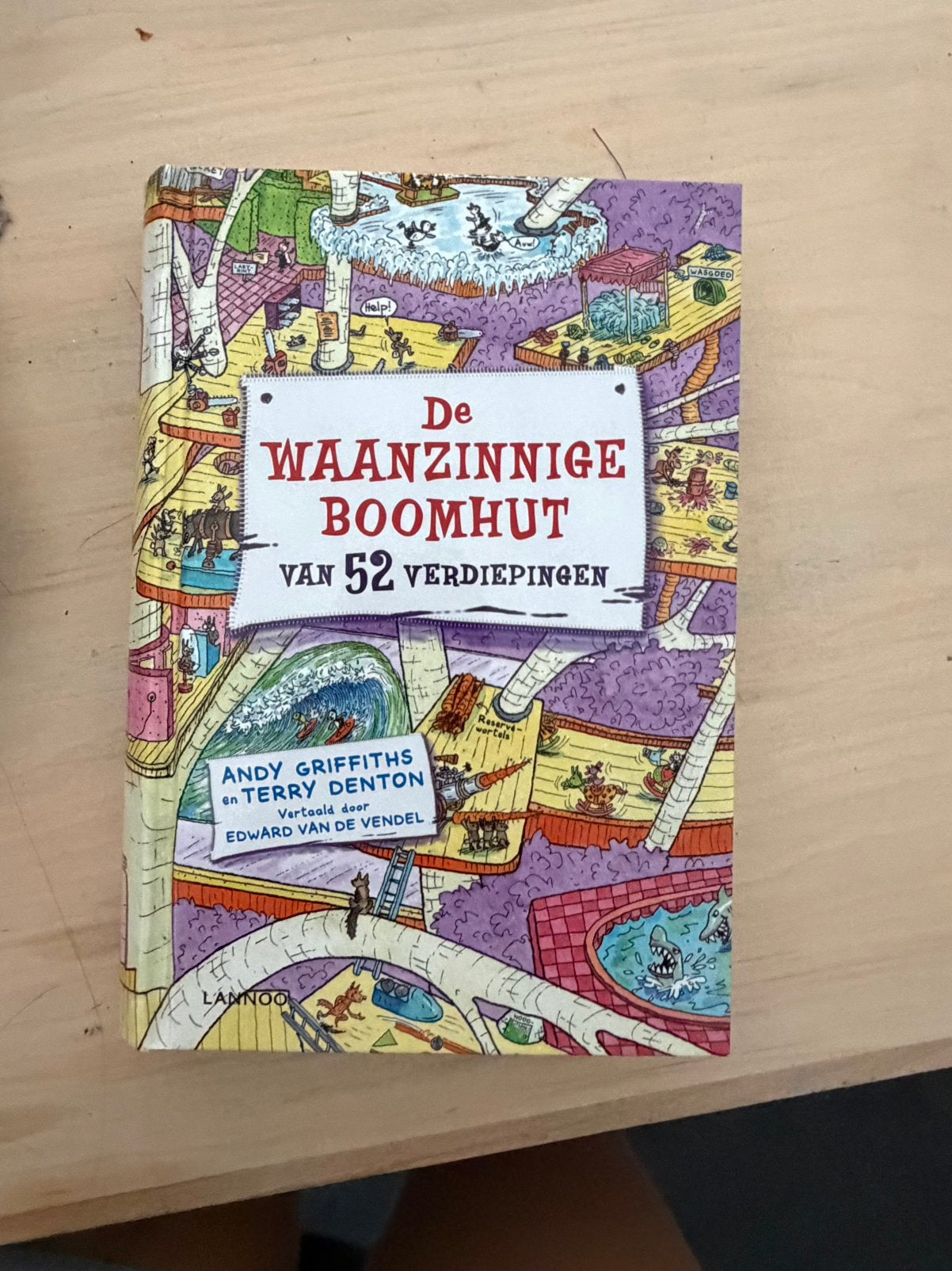 De waanzinnige boomhut 52 verdieping, Ophalen, Nieuw, Fictie