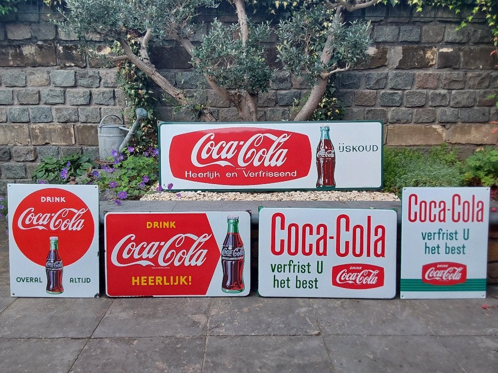 Emaille Reclamebord Borden Coca Cola verzameling, Enlèvement
