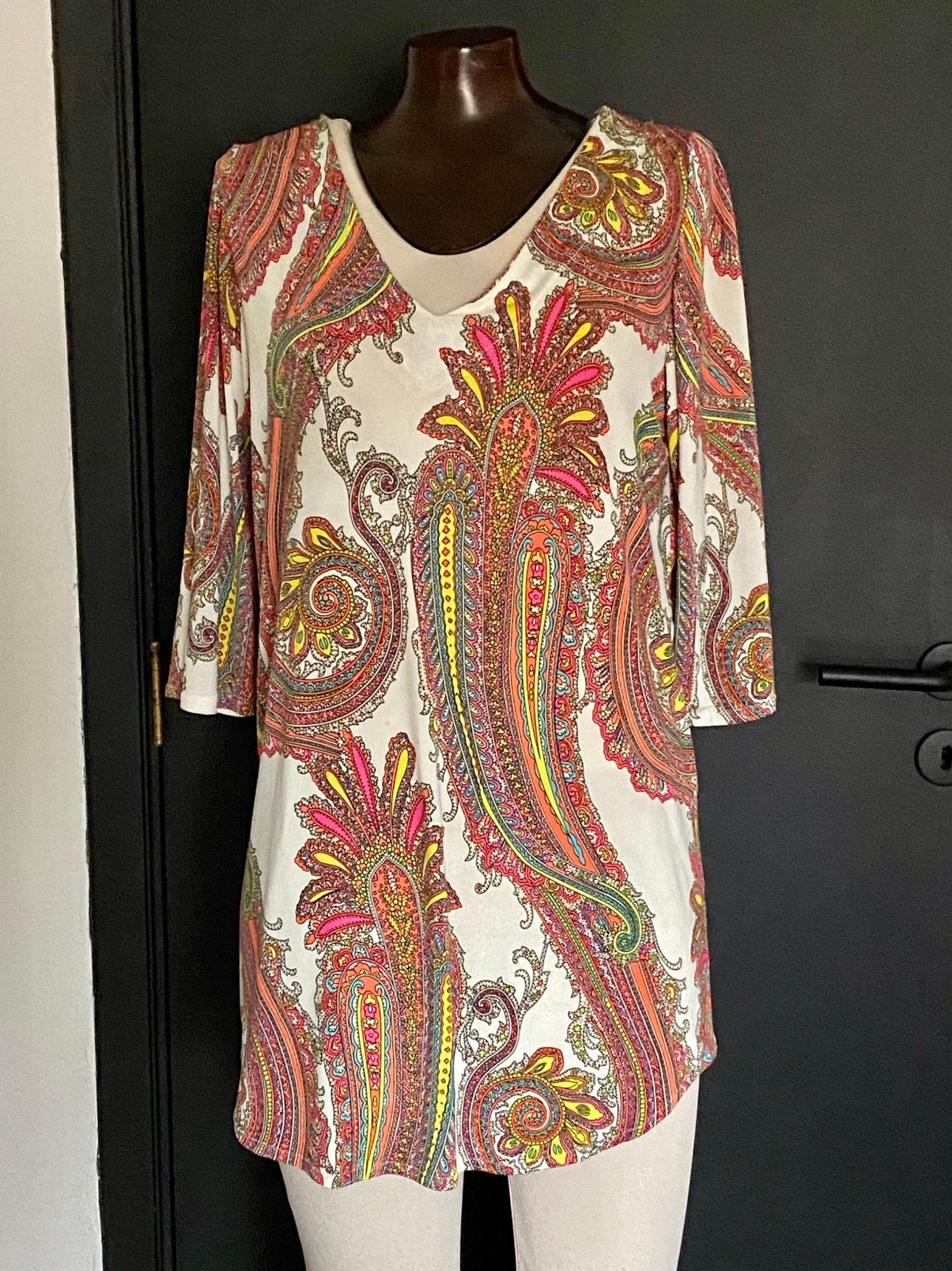 Mooie tuniek met print, Ophalen of Verzenden, Zo goed als nieuw, Maat 38/40 (M), Meerkleurig