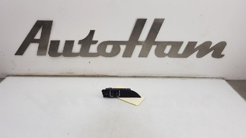 COMMUTATEUR BMW 1 serie (F20) (01-2010/06-2019), Utilisé, BMW, Petuelring 130
80809  München, DE, Bayerische Motoren Werke AG