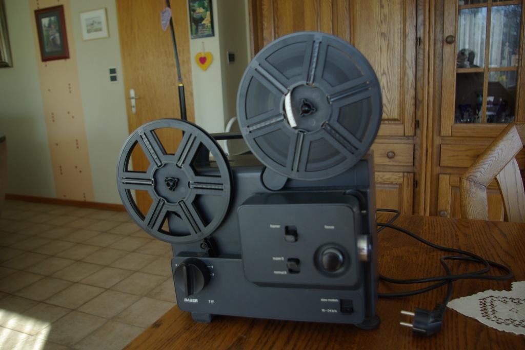 Projecteur super 8, Enlèvement, 1960 à 1980, Projecteur