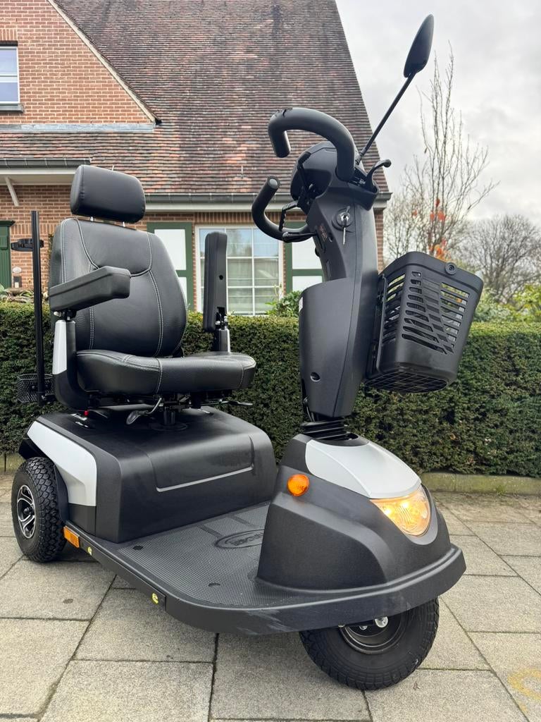 Showroom staat Scootmobiel Invacare orion pro Nieuwestaat, Ophalen of Verzenden, Inklapbaar, Zo goed als nieuw, Elektrische rolstoel