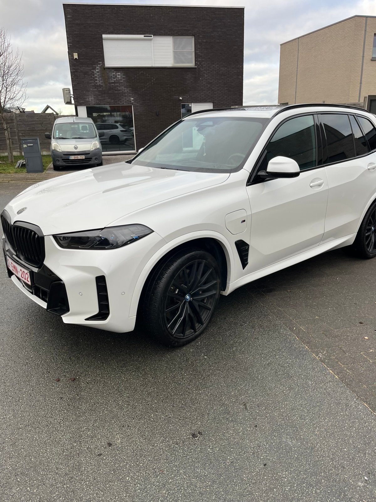 Bmw x5 50 e, Wit, Dealer onderhouden, 3000 cc, Parkeerassistent