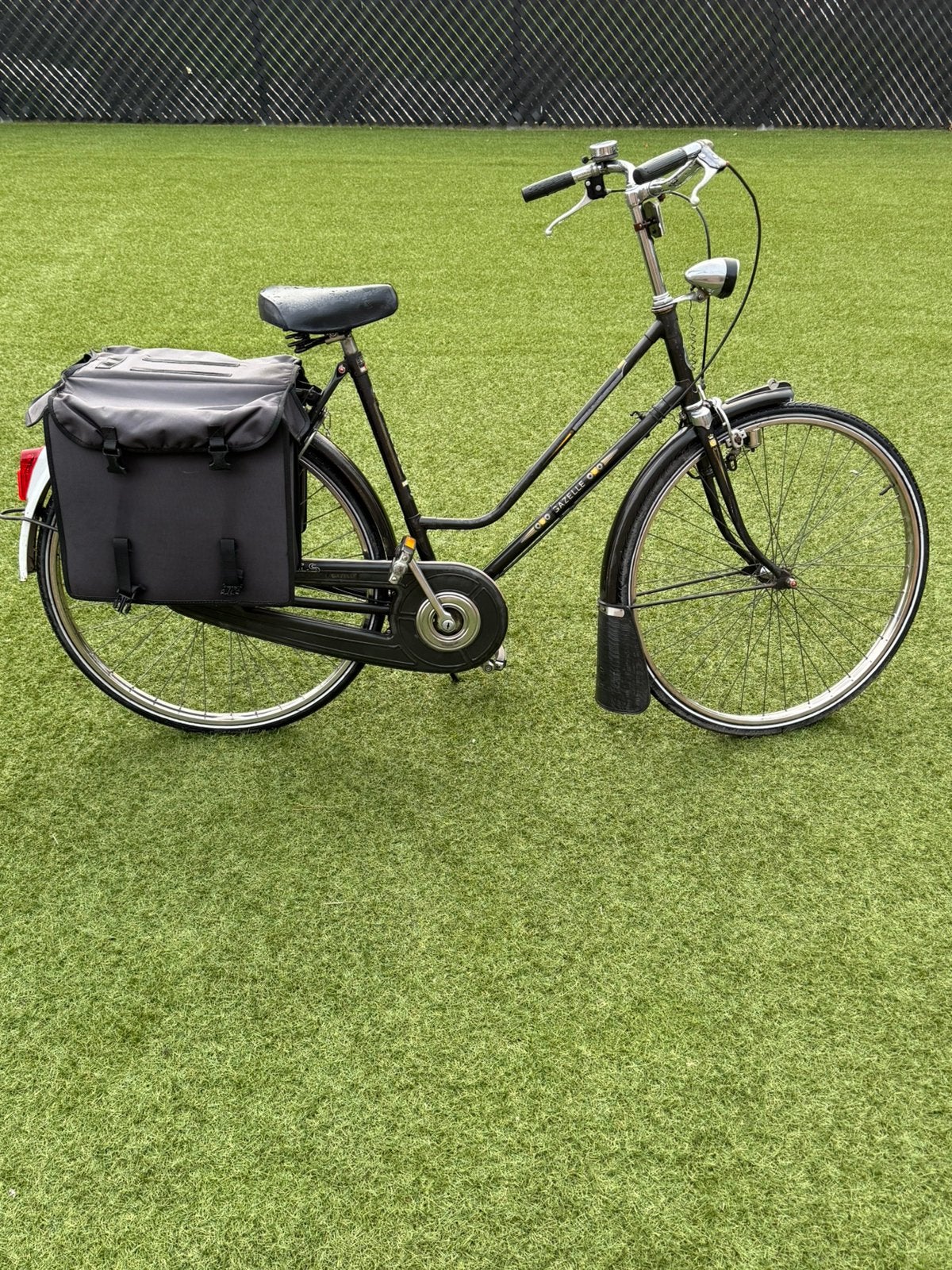 Damesfiets gazelle, Ophalen, Gebruikt