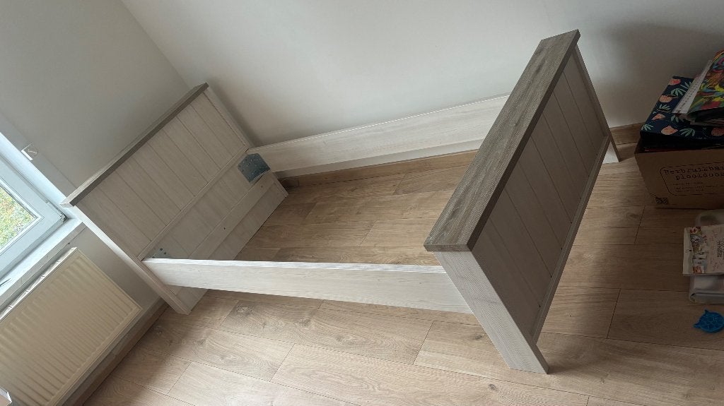 lit 1 prsn +  table de chevet weba, Huis en Inrichting, Slaapkamer | Bedden, Ophalen, /, 90 cm, Eenpersoons